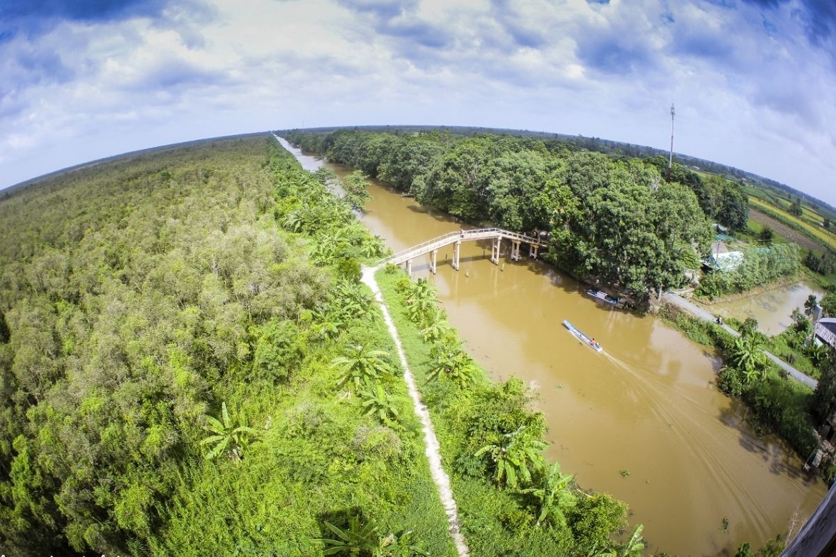 2,3-Day Gardening Mekong Tours Visit Muoi Cuong Cacao Farm