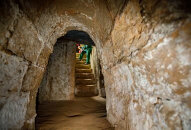 Cu Chi tunnels