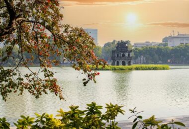 Hoan Kiem Lake