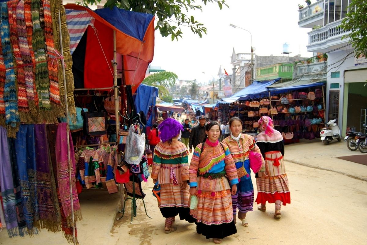 Go on the Ha Giang Tours explore Hoang Su Phi