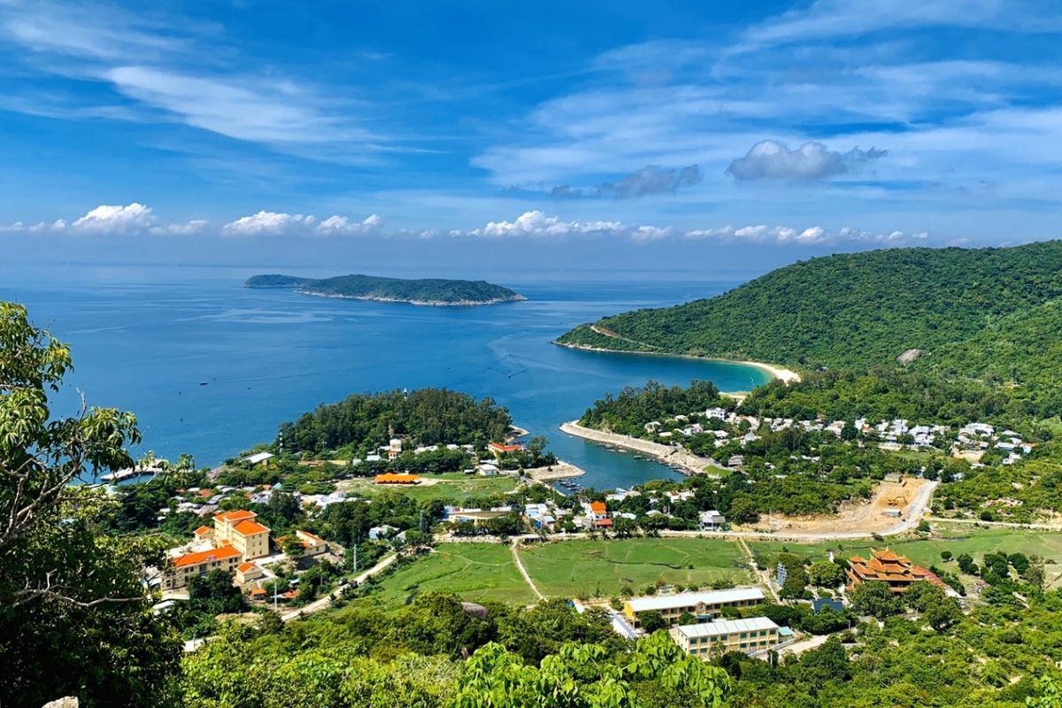 you will not only witness the coastline of Danang but also learn about the history and culture of this beautiful beach