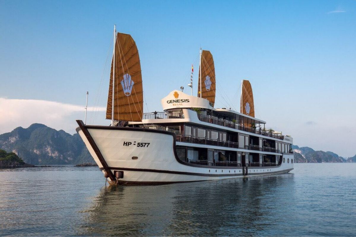 Explore Halong Bay & Lan Ha Bay in luxury, comfort, and adventure! 