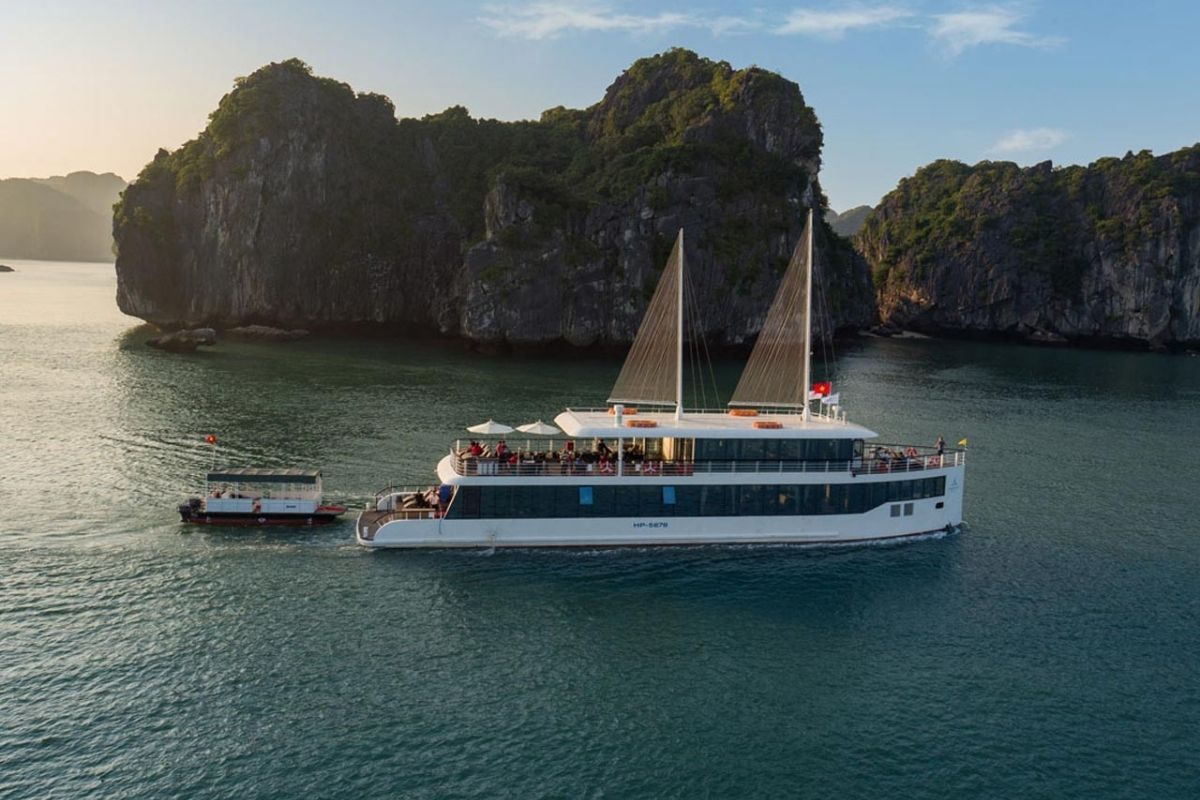 luxury, gourmet dining, kayaking, and breathtaking views of Halong Bay. 