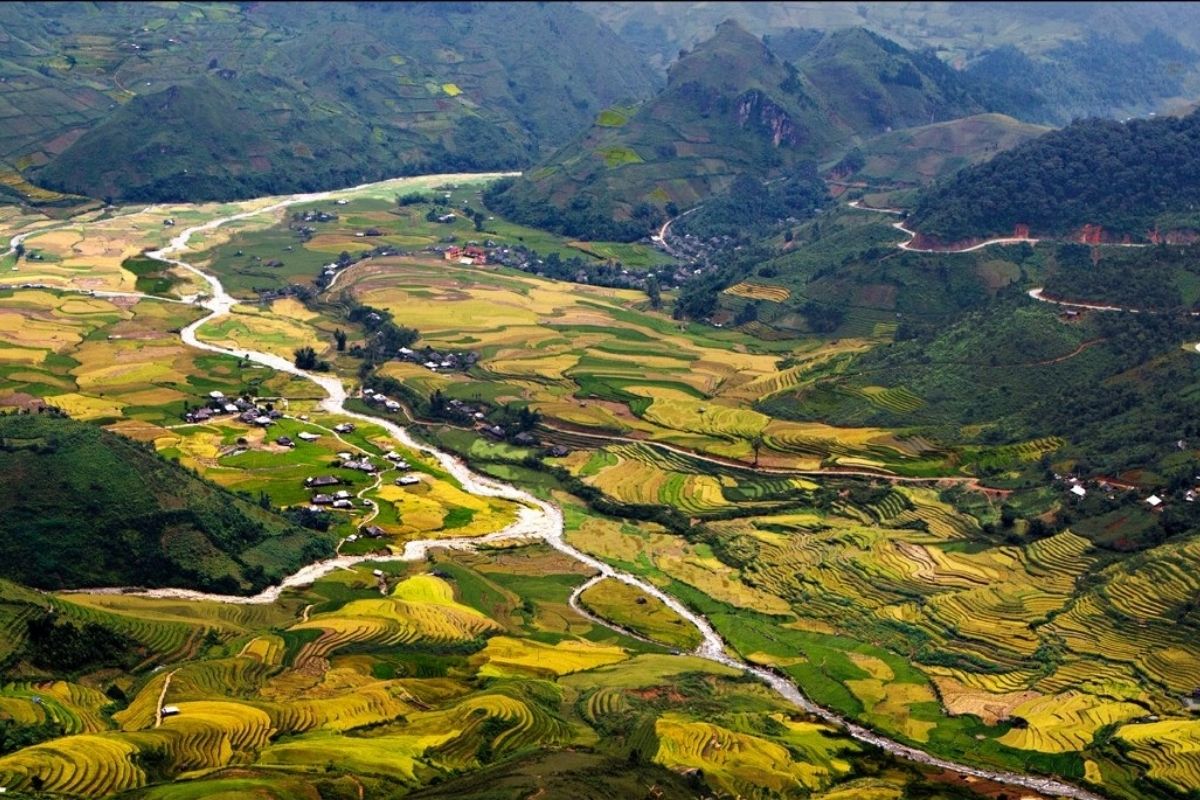 Mai Chau Tours Explore Thang Thien Waterfall: 2,3 Days 