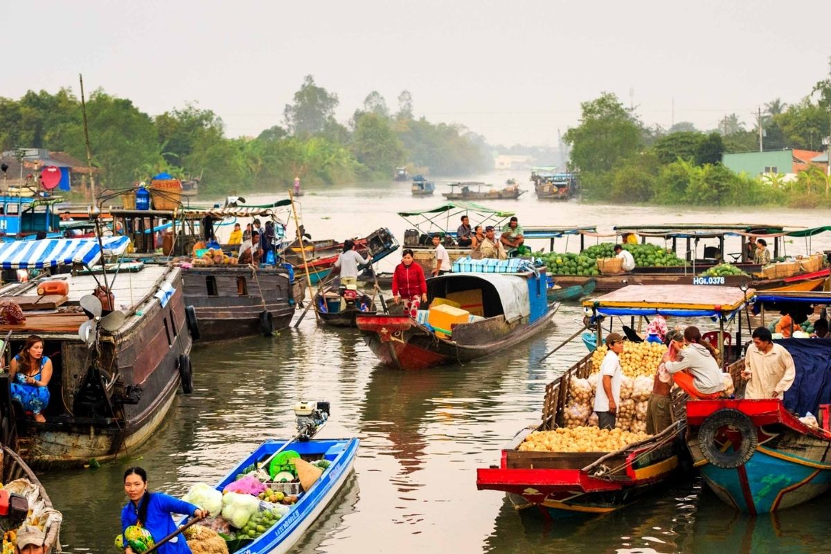 Discover the spiritual and cultural essence of the Mekong Delta with Mekong Tours Visit Ong Pagoda