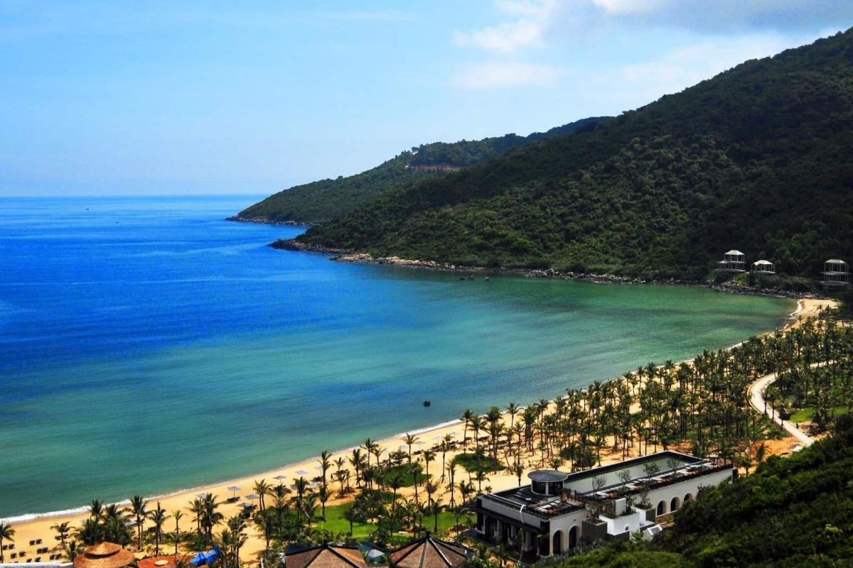 Ever wondered how it is when Mexico's rich heritage and colorful liveliness meet the serene landscapes and opulent heritage of Danang