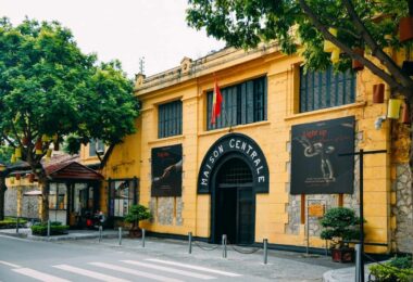 Hoa Lo Prison