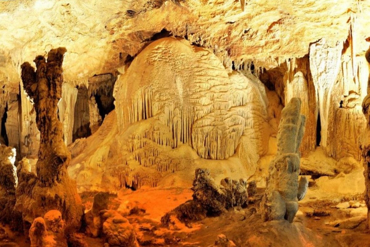 Bac Me’s untouched landscapes, offering trekking, cave exploration, and rich cultural experiences. 