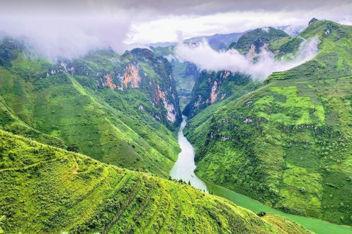 Ha Giang Tours Explore Ban Lan Village for an authentic cultural journey