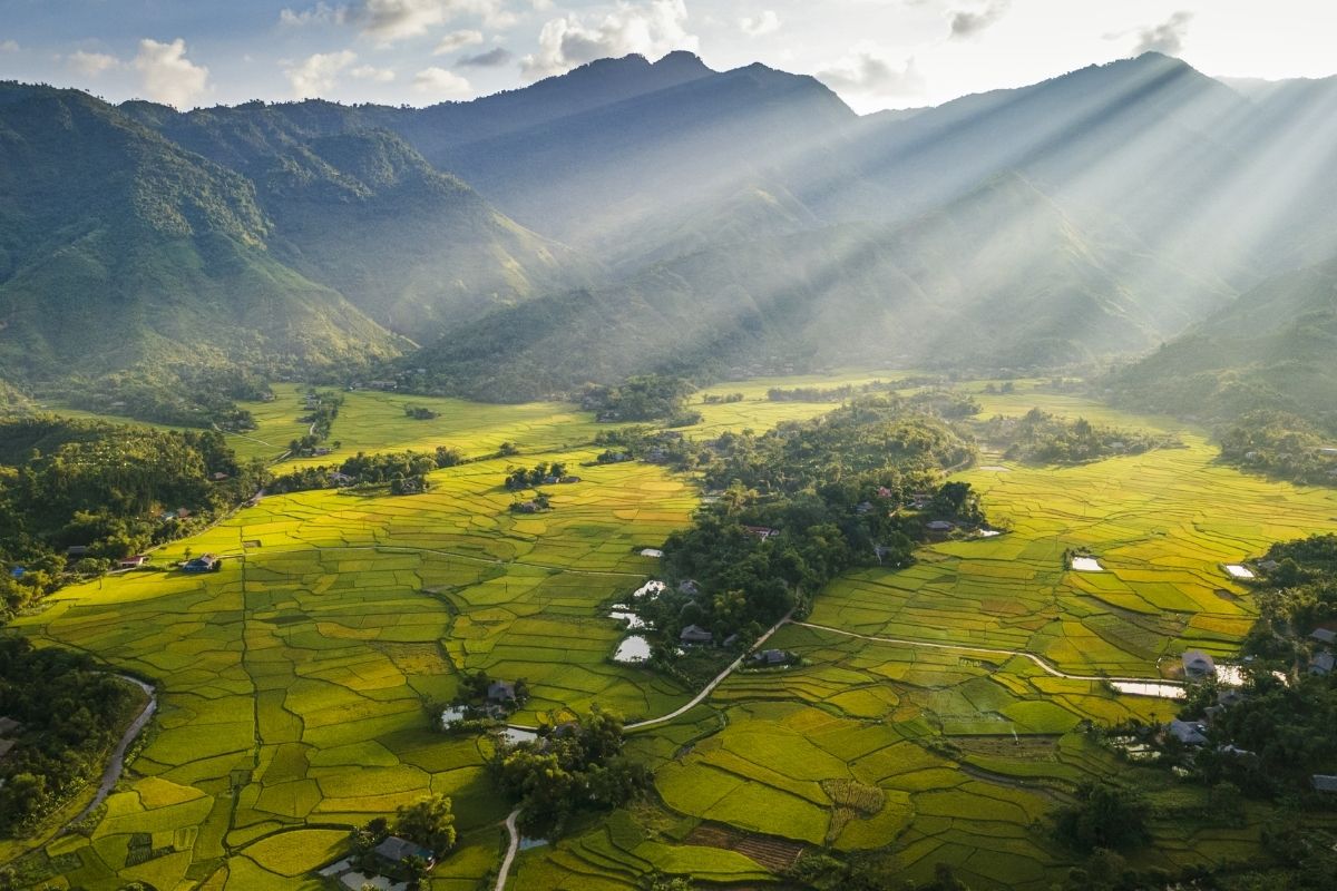  Sapa tours explore Viet Tien revolutionary relic