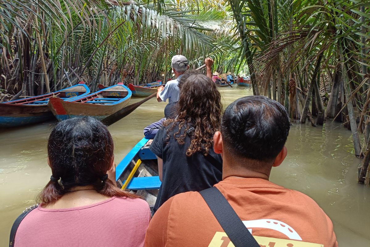 Guatemala to Vietnam package tours