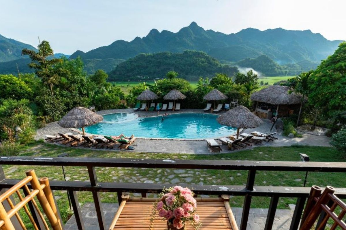 Caring for Halal-friendly dining, 4-star comfort, and authentic experiences