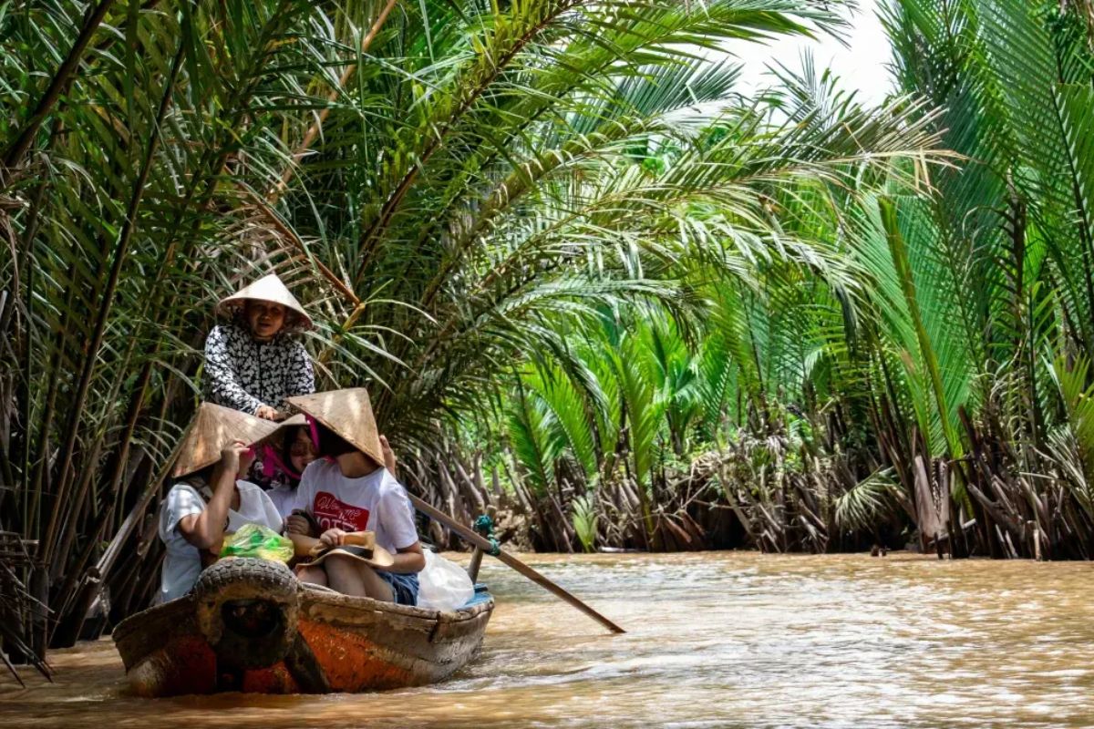 2-3 Day Mekong Tours Explore Son Island (Con Son) Can Tho 