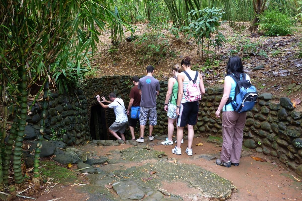  the past to the present in the most lively city of Vietnam