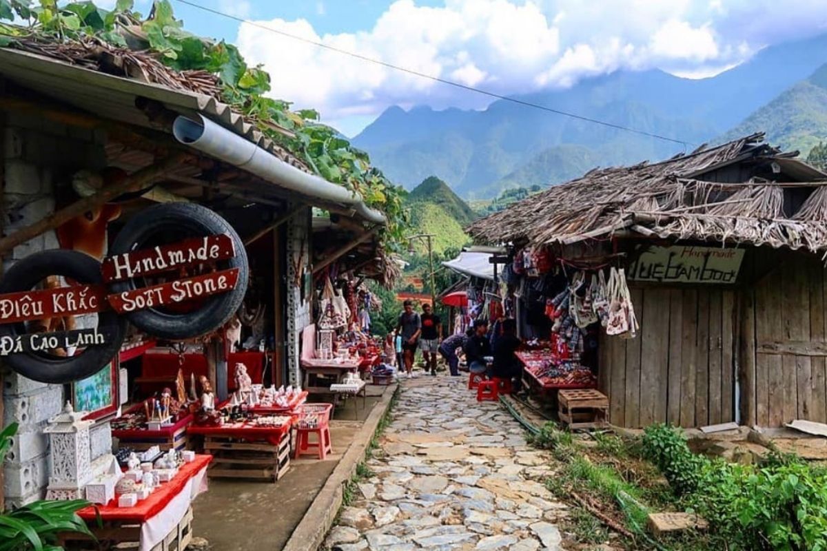 At night, Sapa Night Market comes to life with colorful brocade fabrics