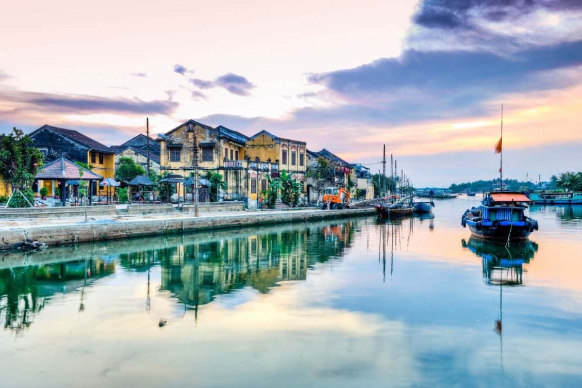 Embark on the ultimate adventure with Ecuador to Vietnam Package tours