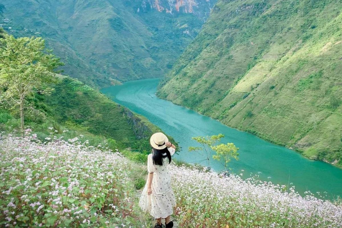 Ha Giang Tours Explore Quang Minh Lake Tourist Area: 3,4 Days 