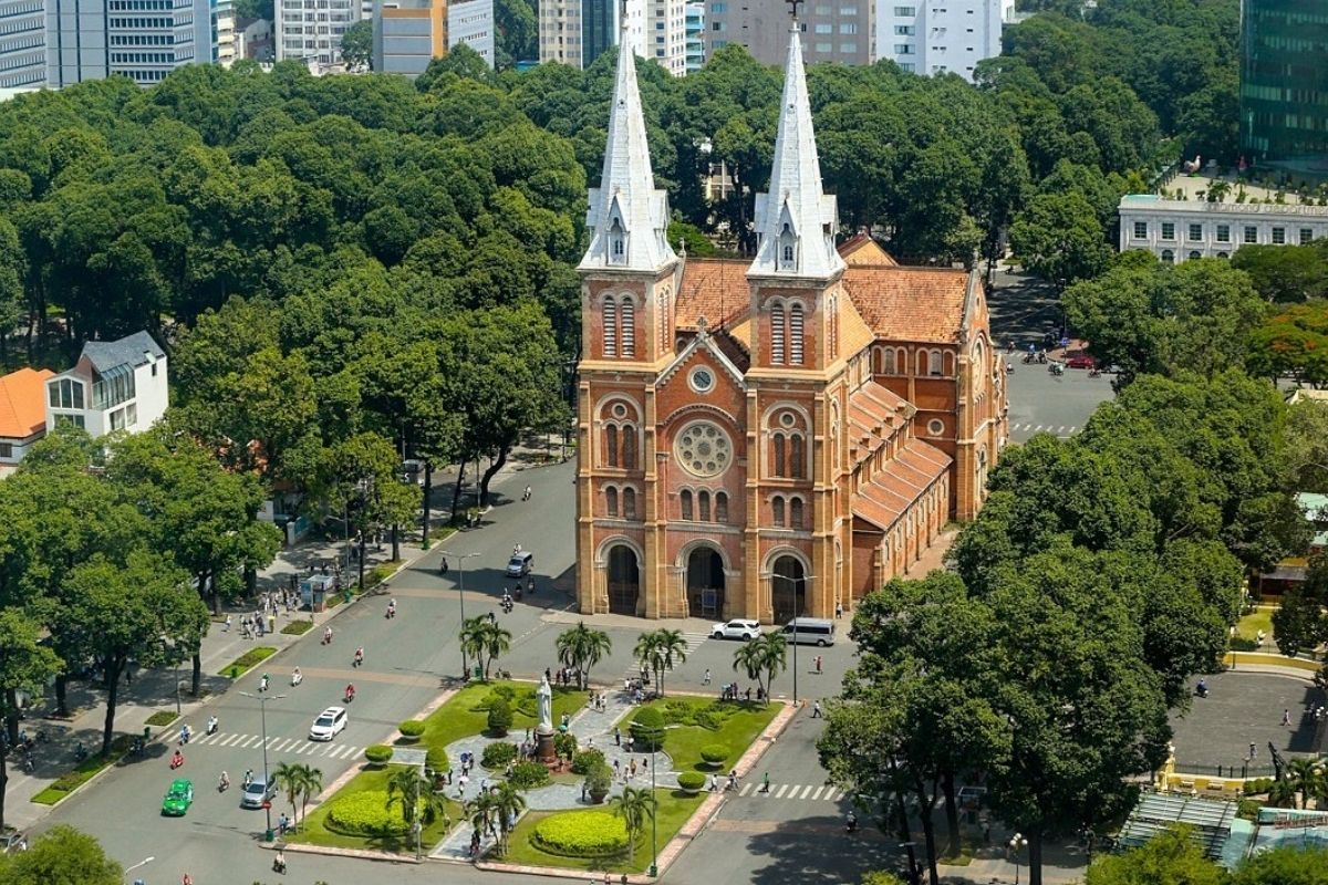 Ho Chi Minh City tours are an ideal mix of exploration and relaxation