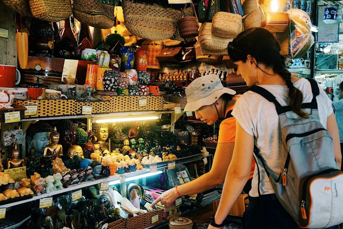 Niger To Vietnam Package Tour: 8 Days