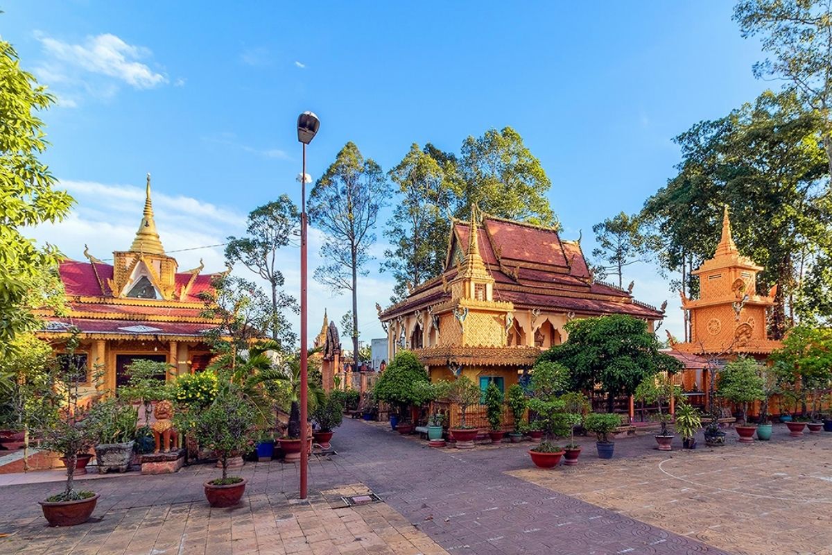 experience the gentle therapeutic culture of Khmer Buddhism right in the middle of the Mekong Delta