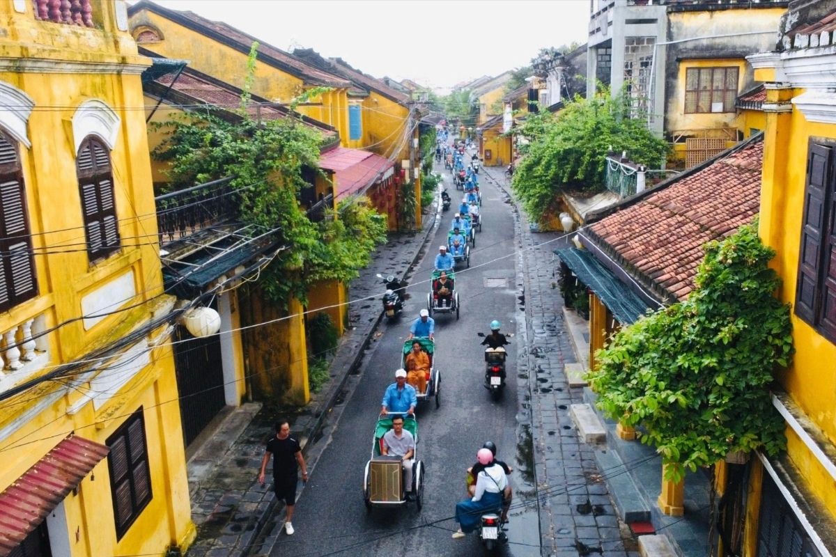 Be it spa retreats, Marble Mountains excursions, or just walking through the lantern-lined streets of Hoi An