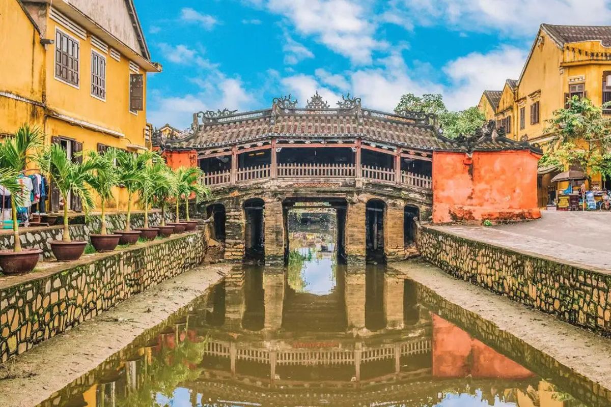 Visit the world-famous Japanese Covered Bridge with Vietnam Discovery package tour from Haiti