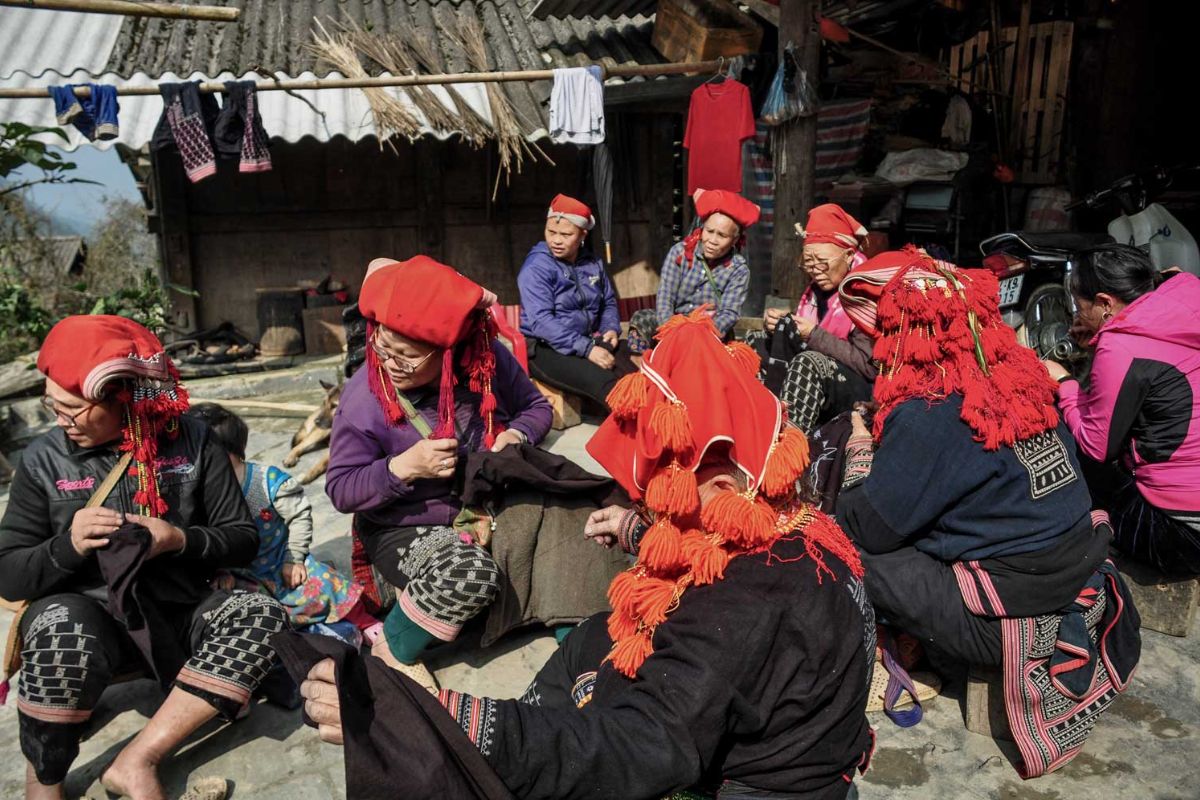 Experience rural Dao ethnic villages with Hanoi Tours from Zimbabwe