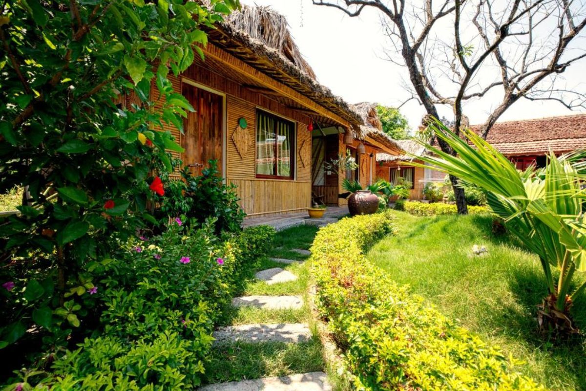 Tam Coc Palm House is in the best hostel in ninh binh