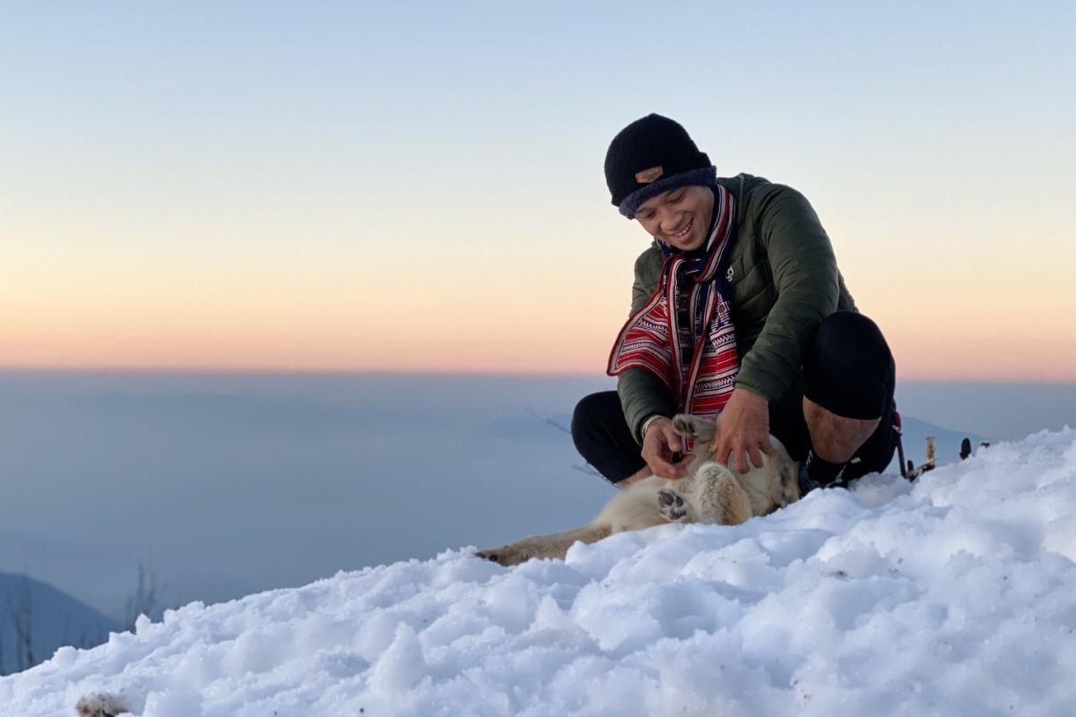 Snow Chasers