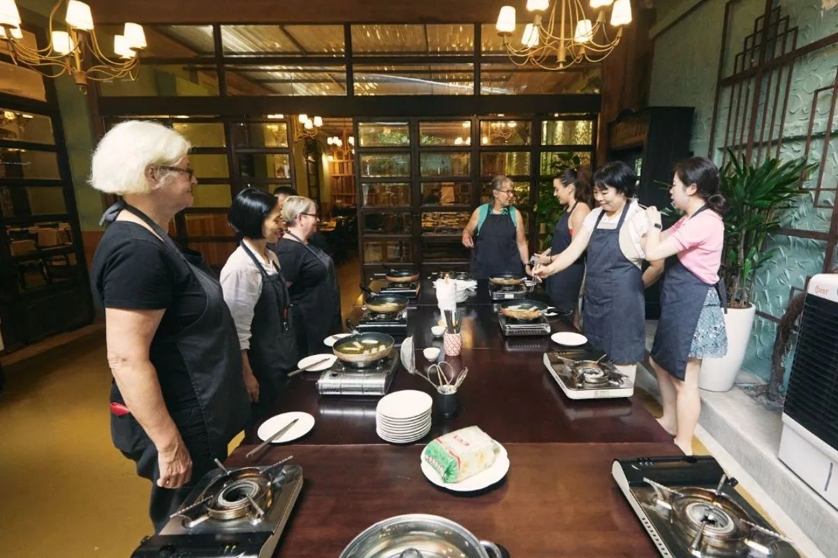 Cooking Classes and Cultural Workshops