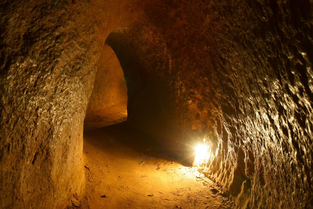 Tunnel System