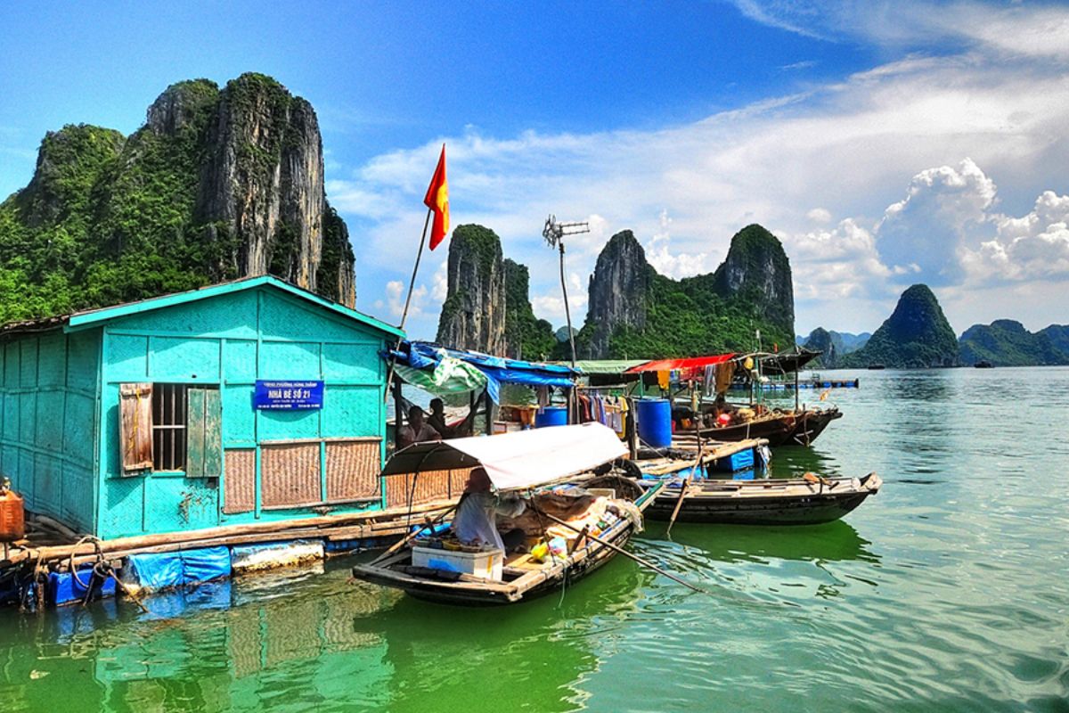 Fishing Villages in Halong Bay