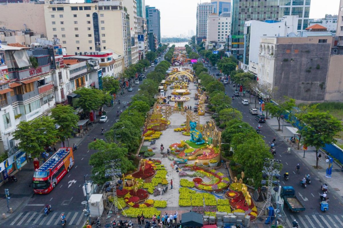 Nguyen Hue Walking Street