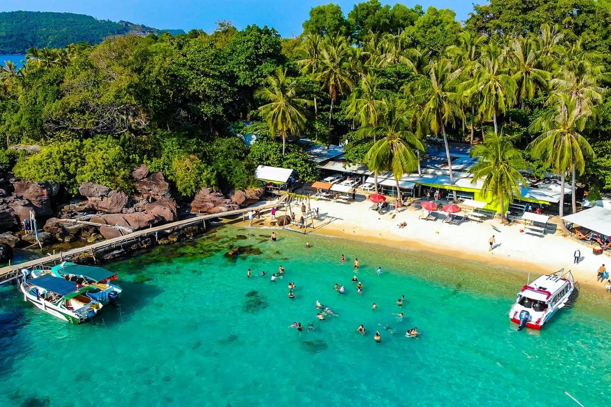 Discover Hon May Rut Trong with Phu Quoc Island Day Tours by Boat