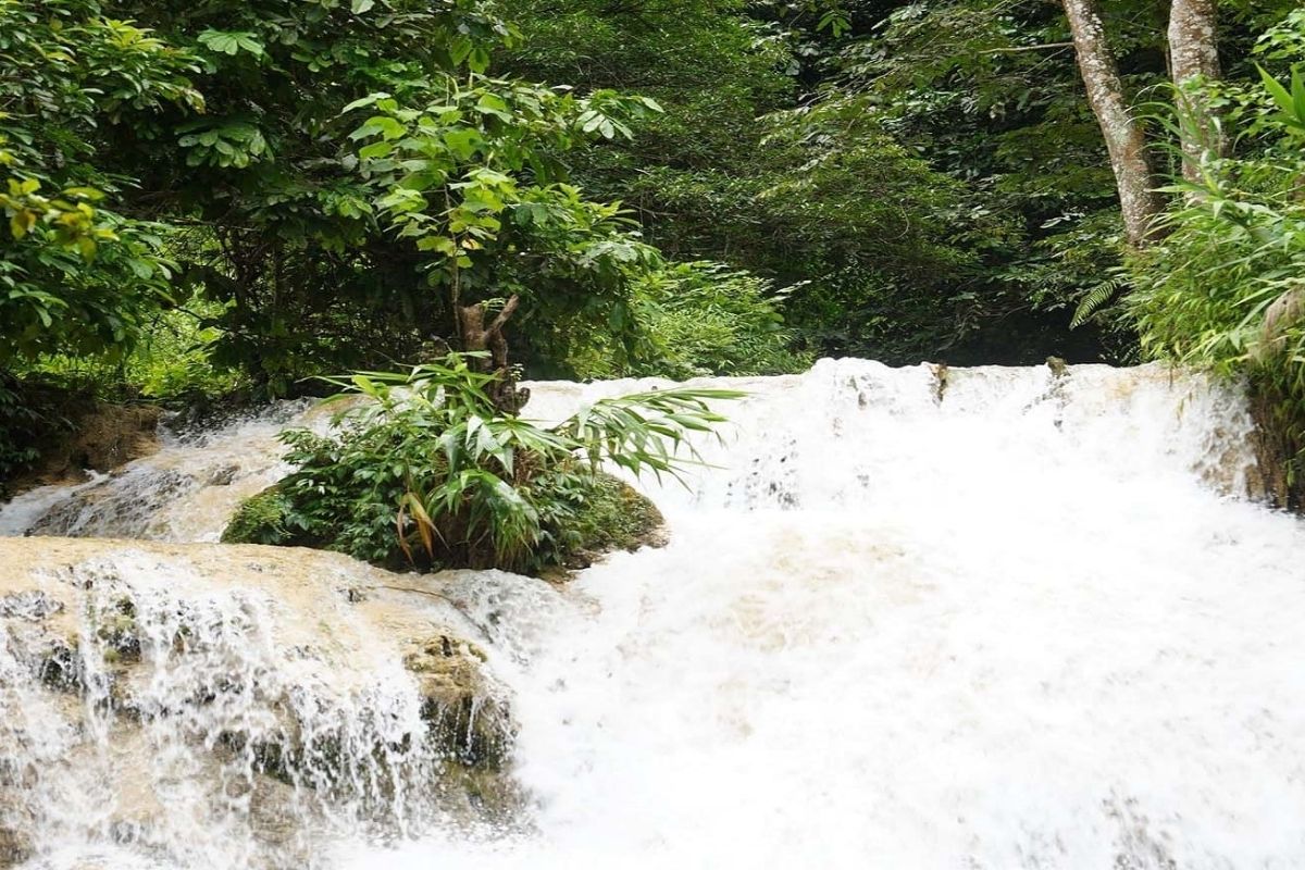Hieu Waterfall