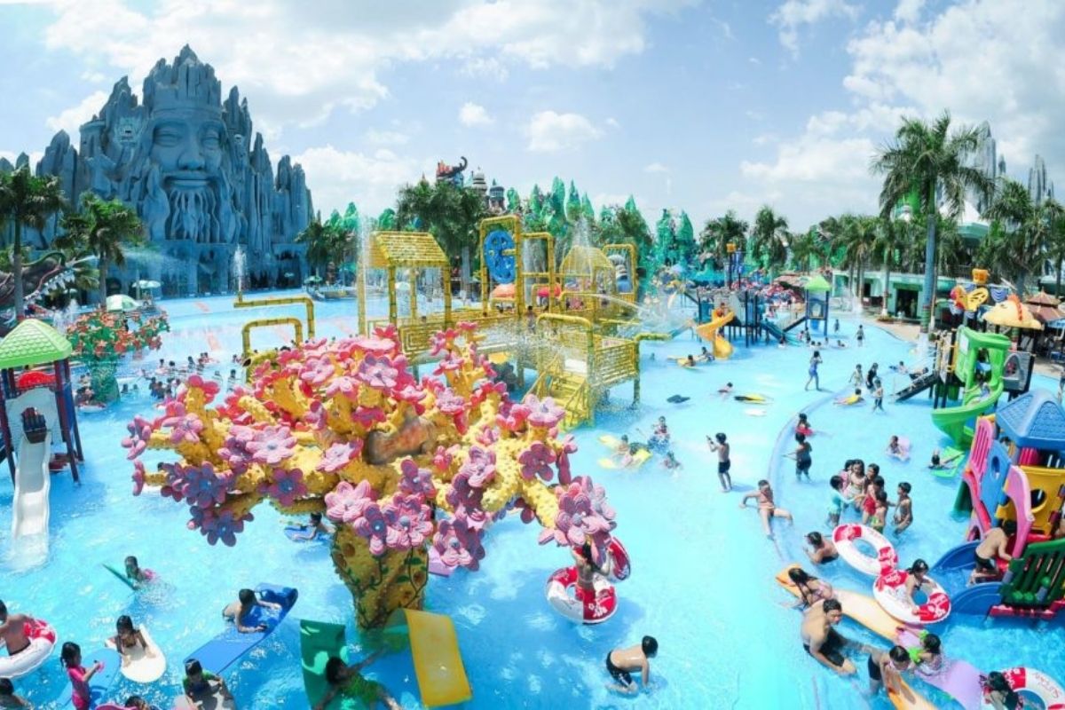 Tien Dong Ngoc Nu Beach