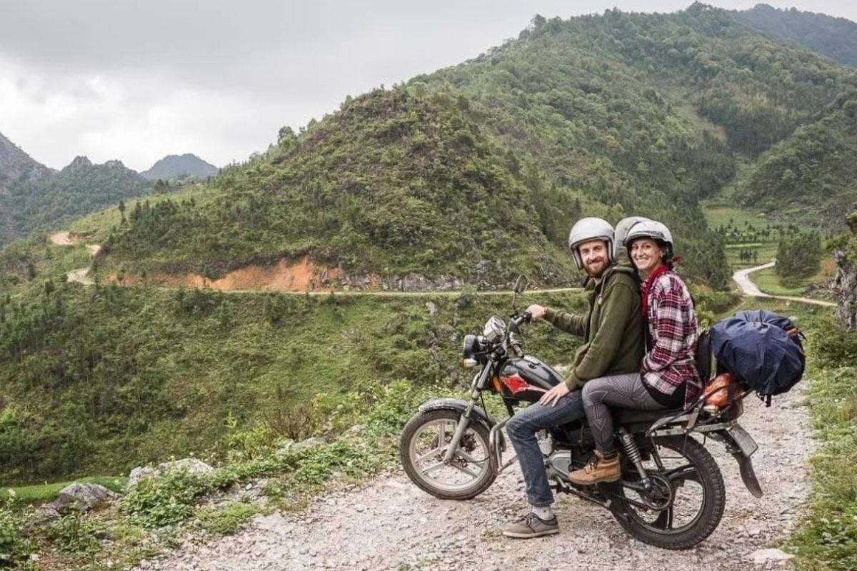 Discover tram ton pass sapa by Motorbike