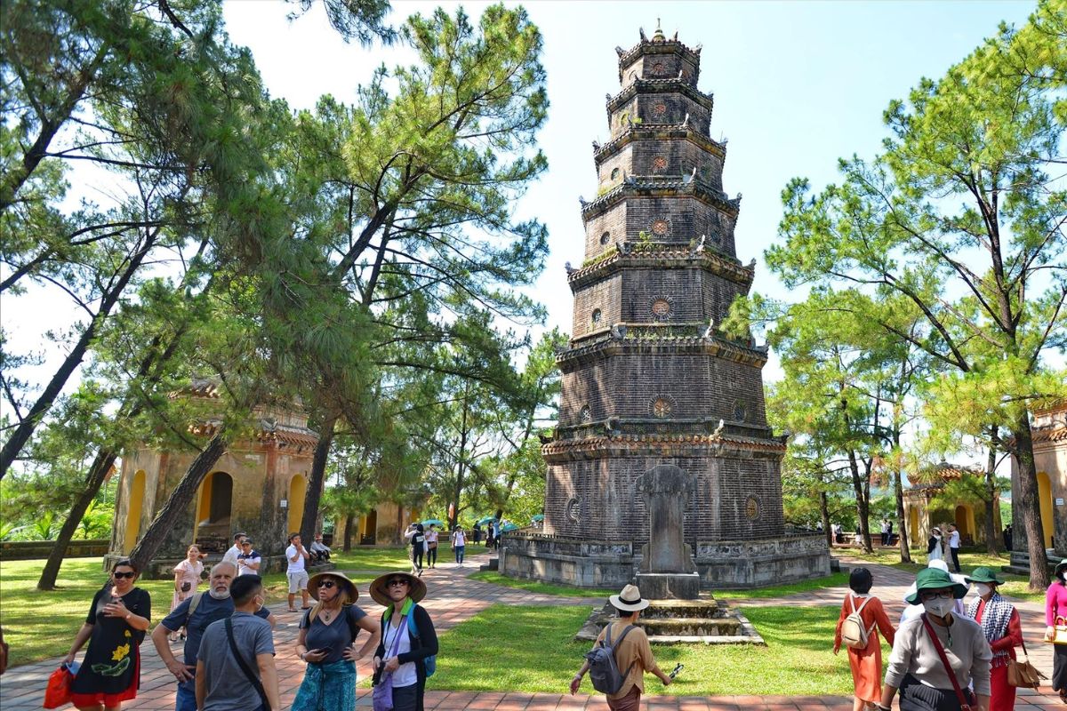 Sightseeing in Thien Mu Pagoda with Tunisia to Vietnam Tour Packages