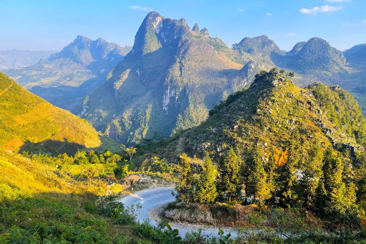 Discover Ha Giang Loop with Vietnam travel guide