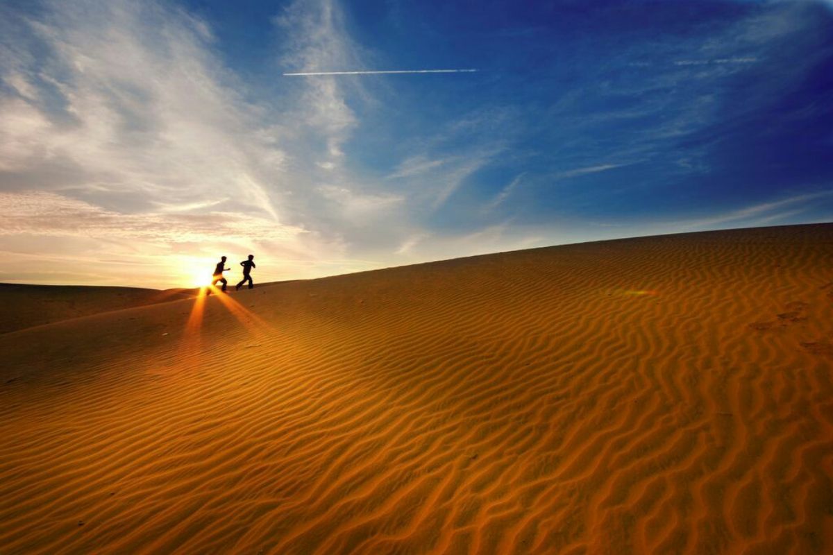 Red and White Sands