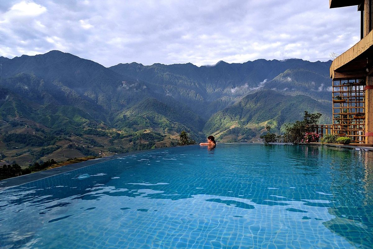 Hotels and Resorts Sapa