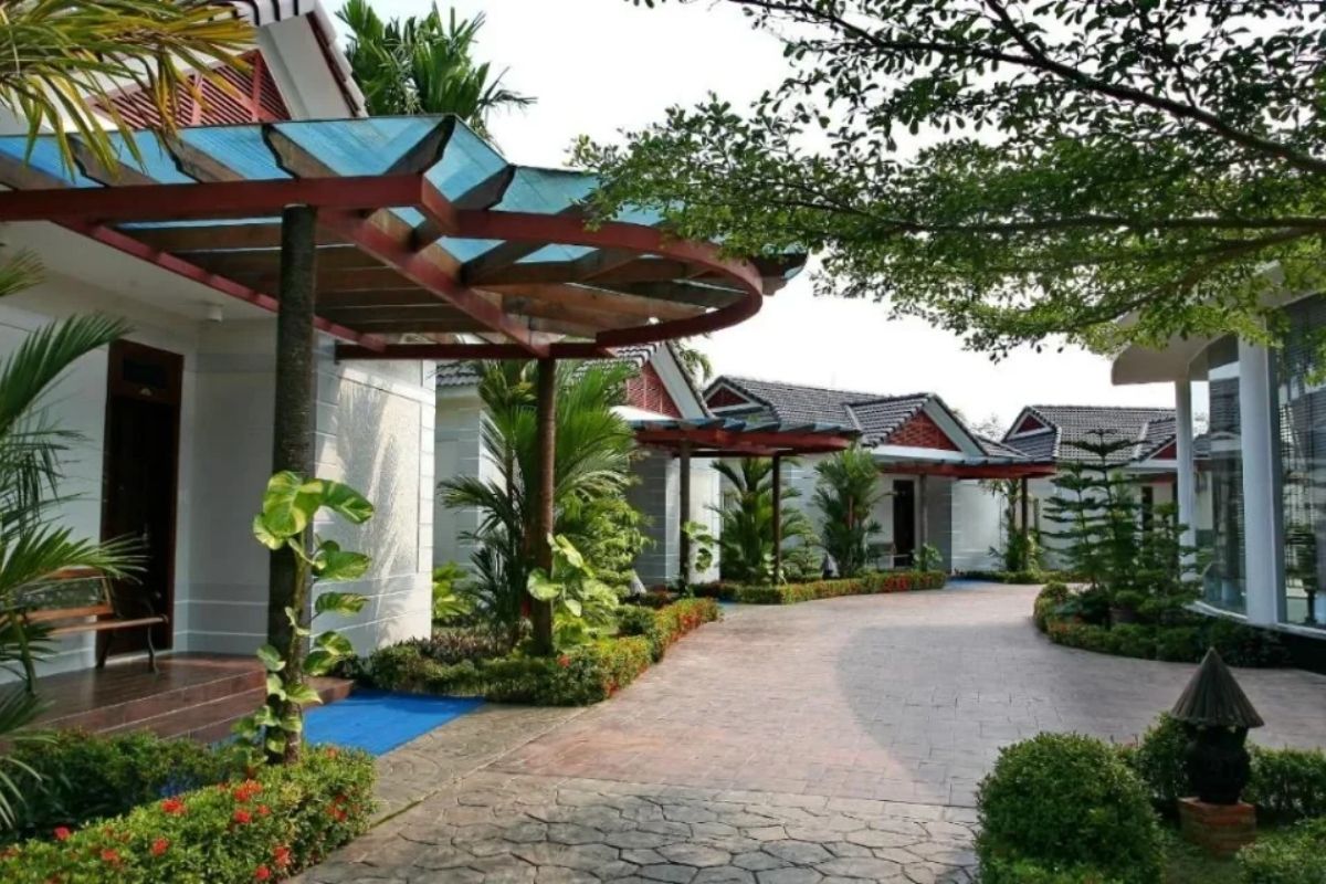 Discover ultimate relaxation at Mekong Resort and Spa with Forever Green Resort