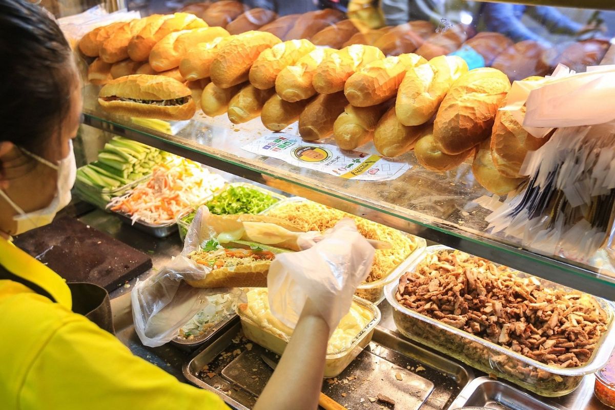 Banh Mi Chi Lanh