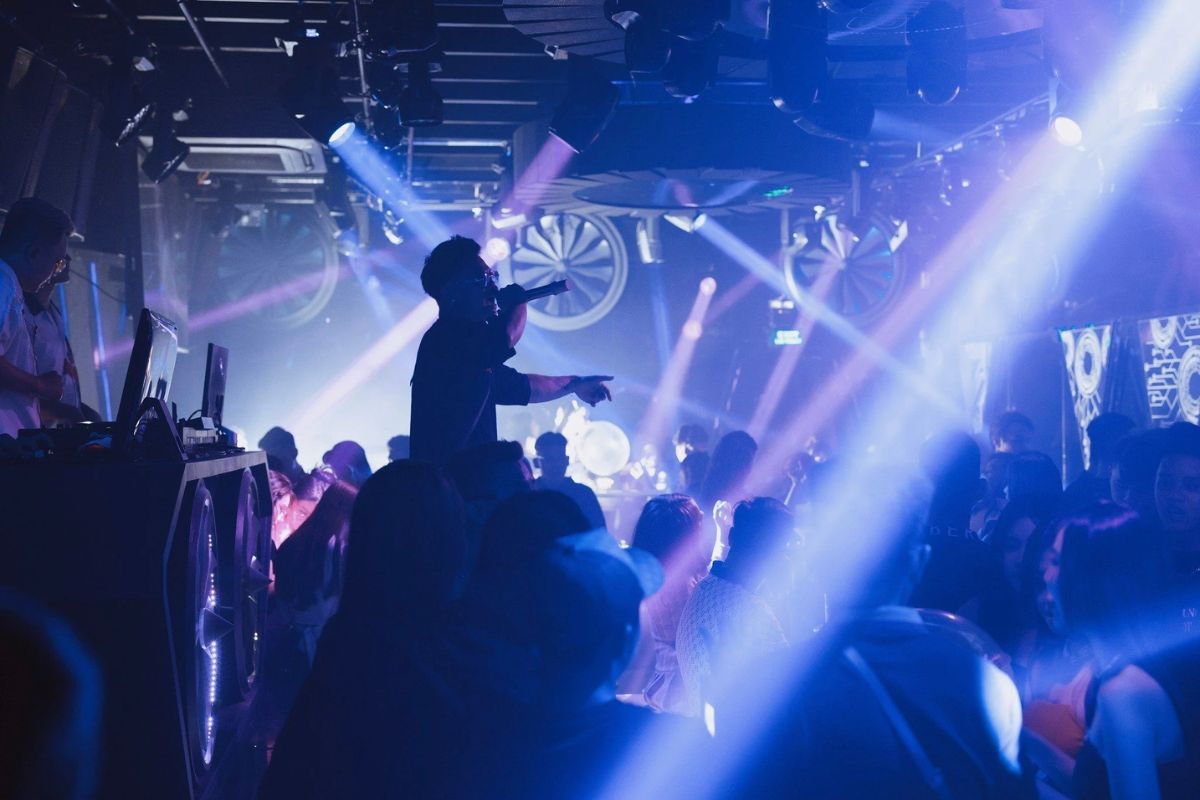 Golf Club - Where Luxury Meets Nightlife