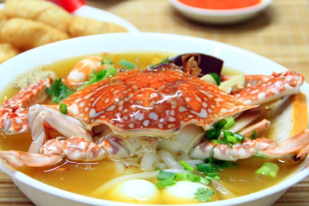 Discover the best food in Phu Quoc - Banh Canh Ghe 