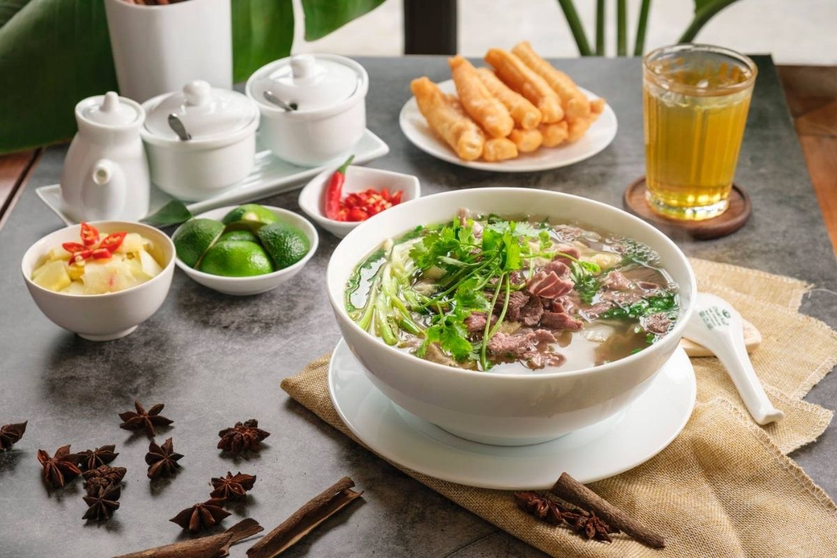 Discover Pho Ly Quoc Su in the best pho in Da Nang with our top 10 local picks 