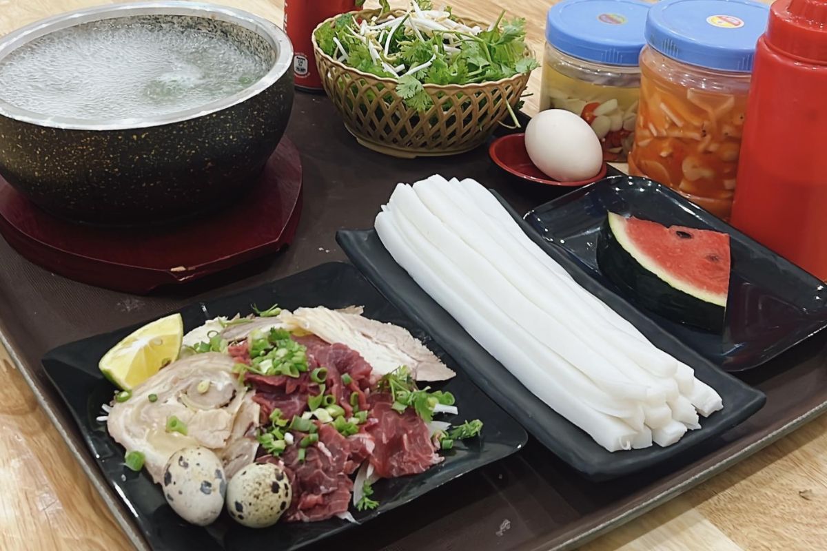 Enjoy the taste of Pho Bat Da Sa Pa 