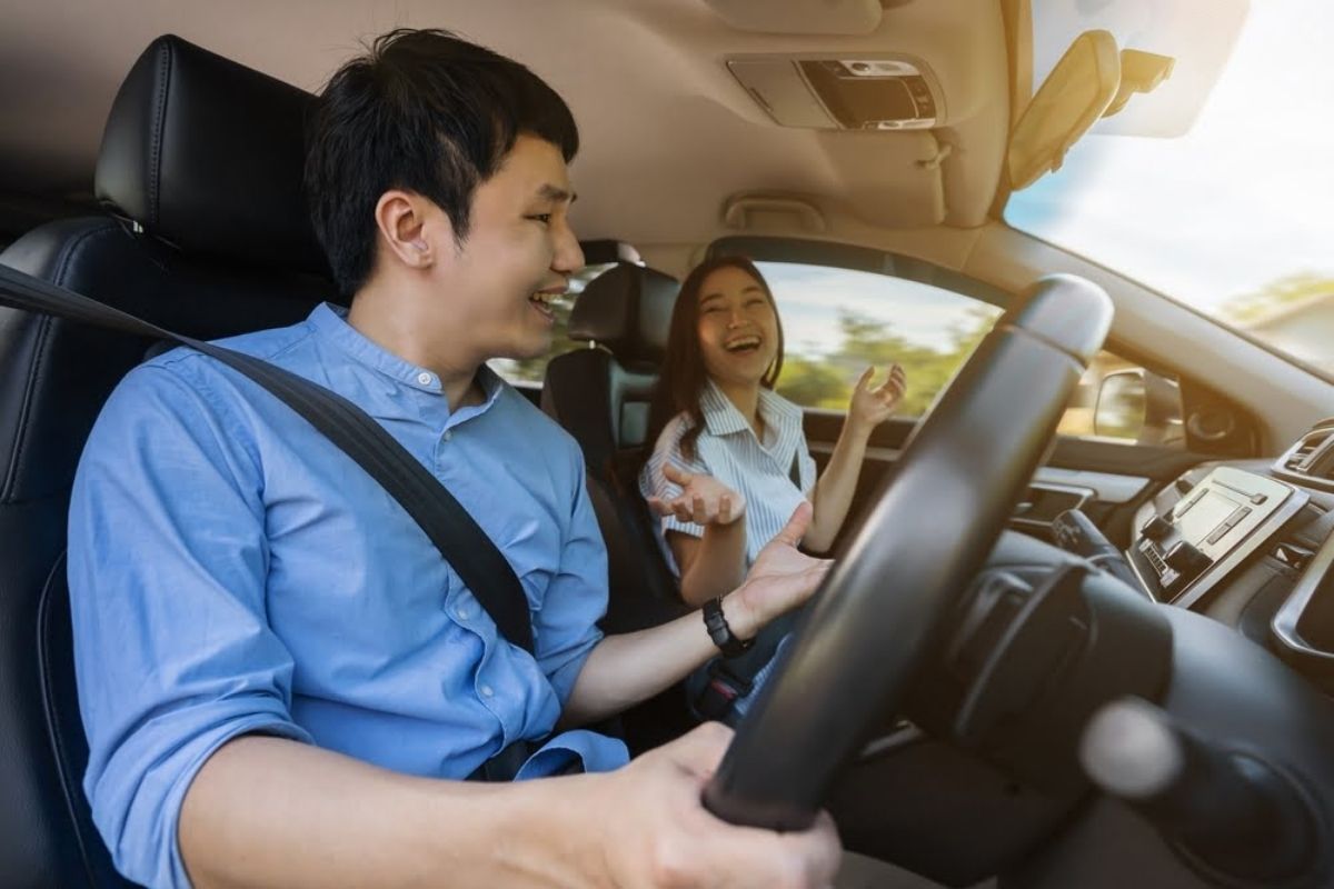 Self-Drive Car Rental with Car rental Vietnam