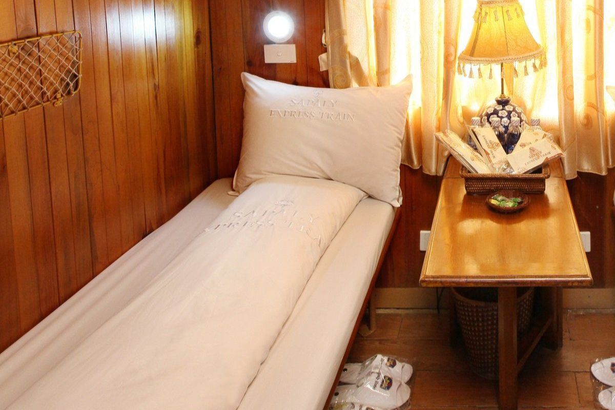 Sapaly Express Train