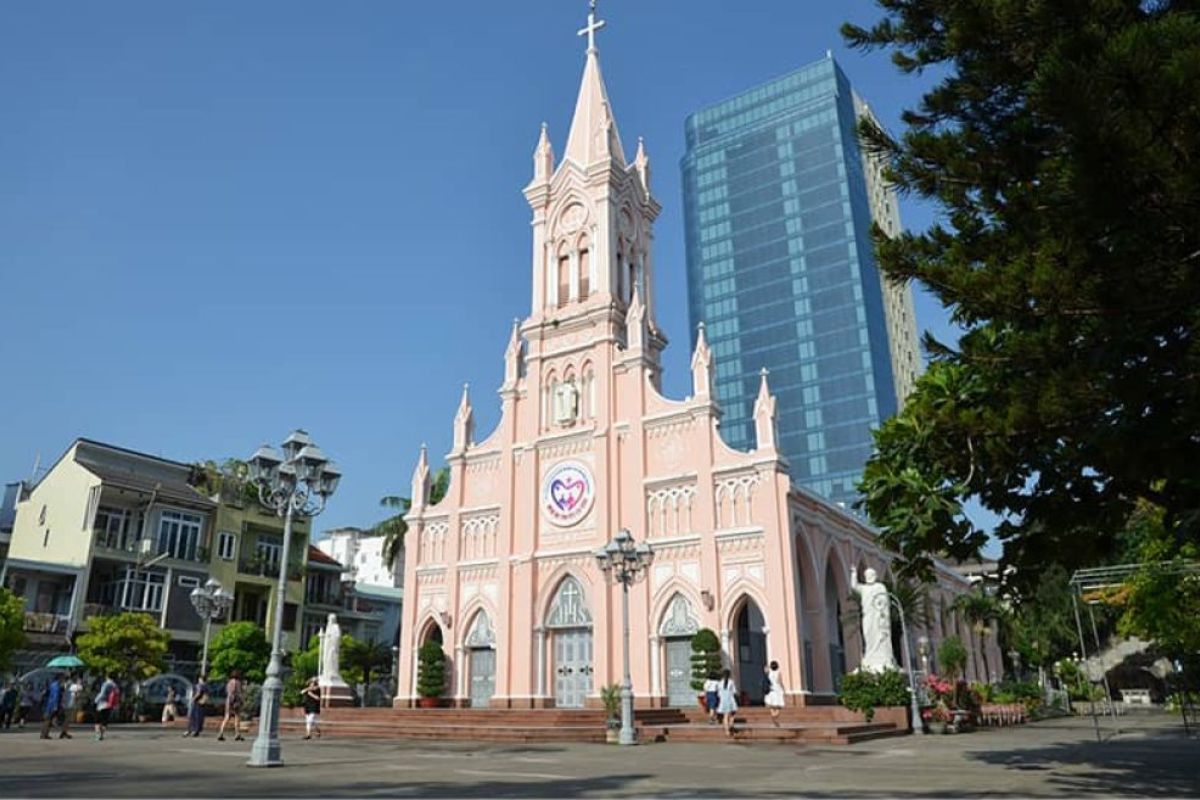 Danang Cathedral (Rooster Church)